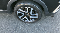 Renault Captur 0.9 TCE 90 Iconic 5dr Petrol Hatchback